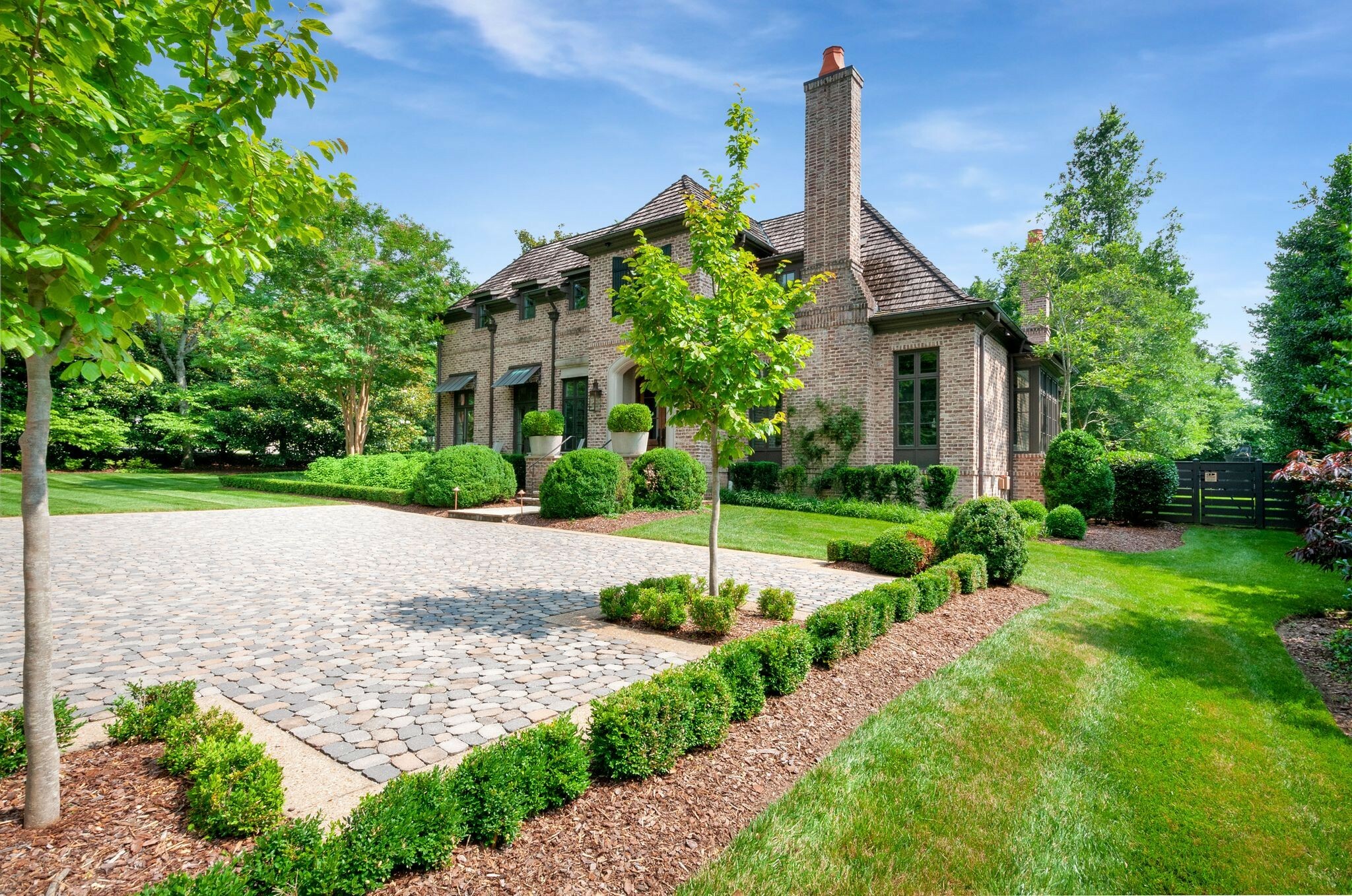 Property Photo:  4301 Forsythe Pl  TN 37205 