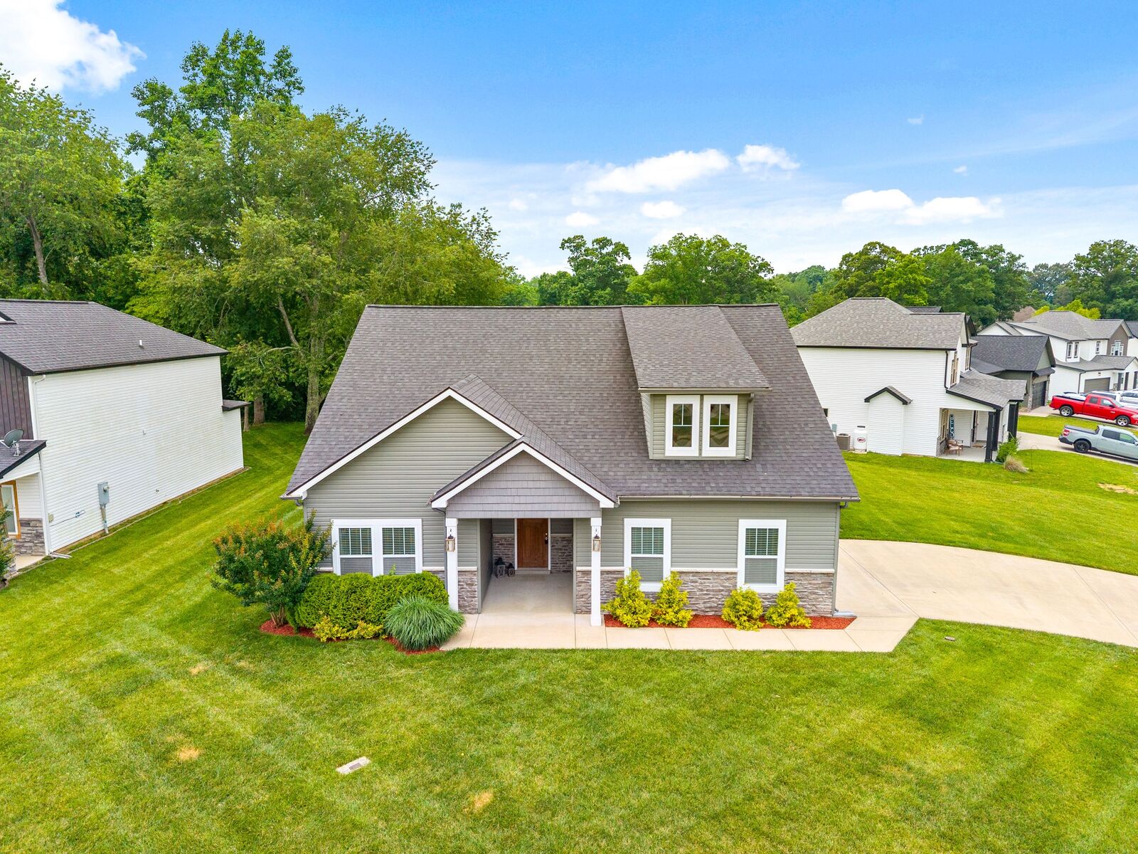 Property Photo:  198 Crusaw Dr  TN 37043 