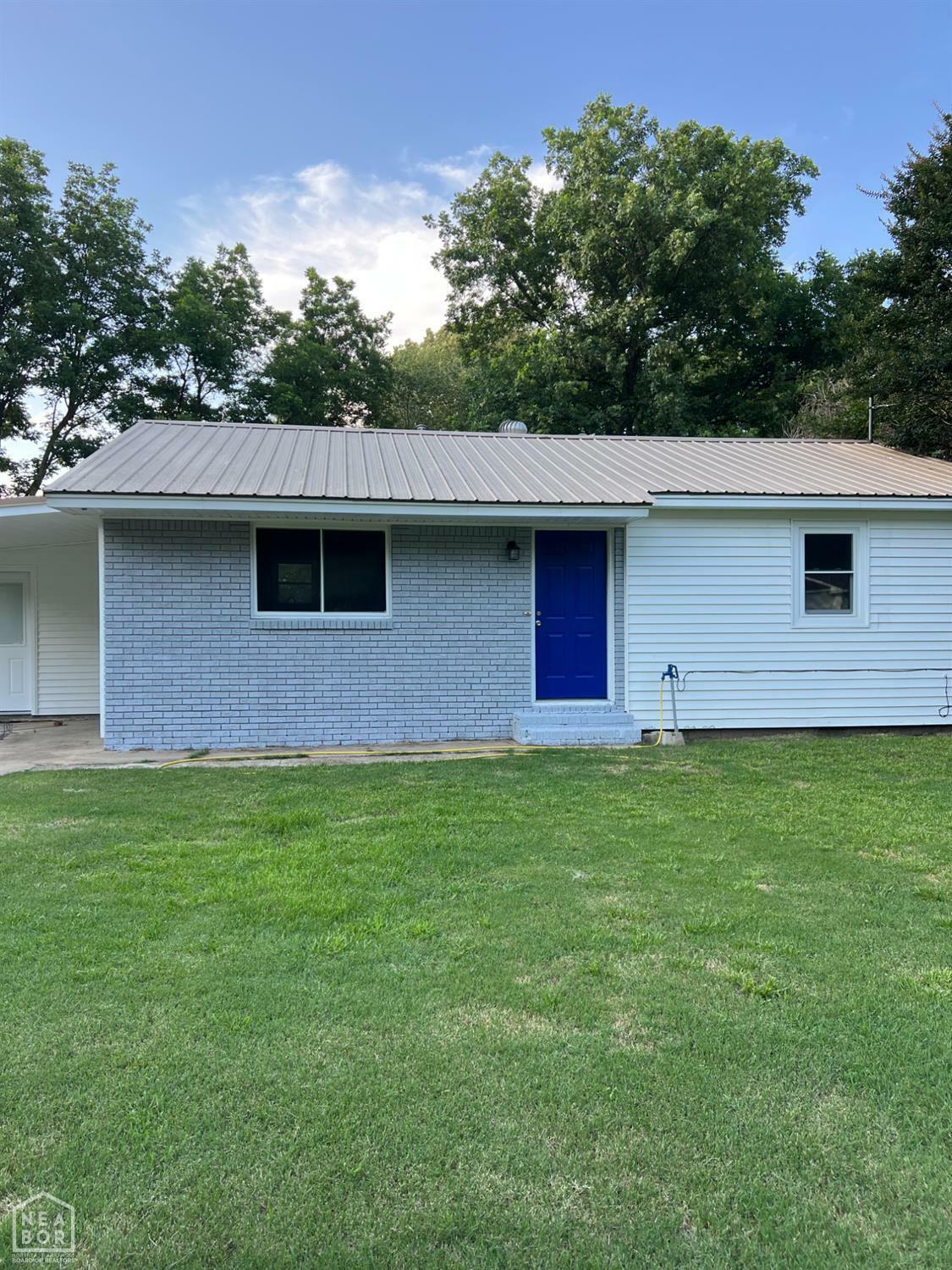 Property Photo: 812 E Springer Street AR 72442