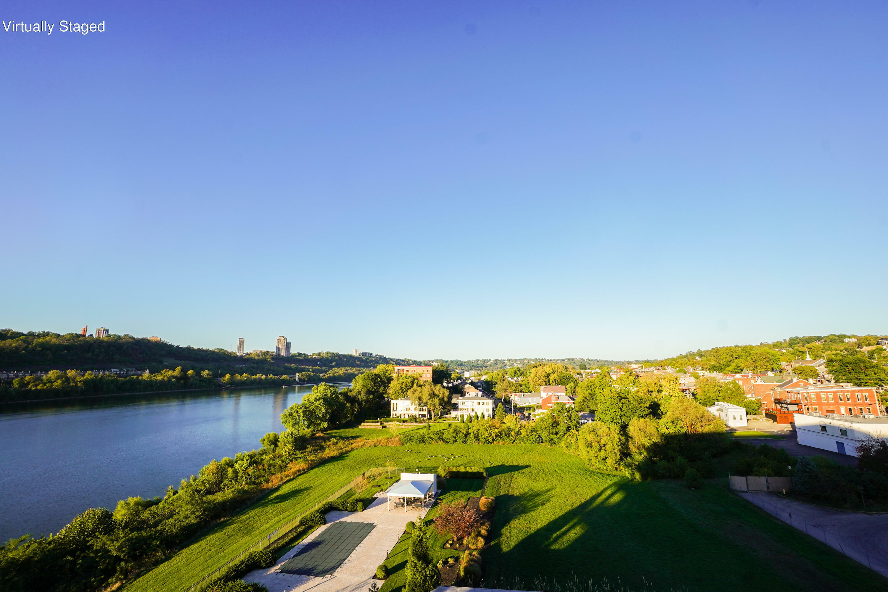 Property Photo: 101 Harbor Greene Drive KY 41073