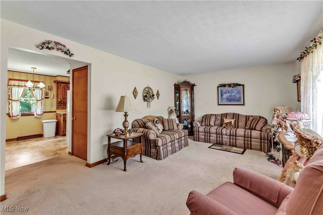 Property Photo: 3622 Valacamp Avenue SE OH 44484