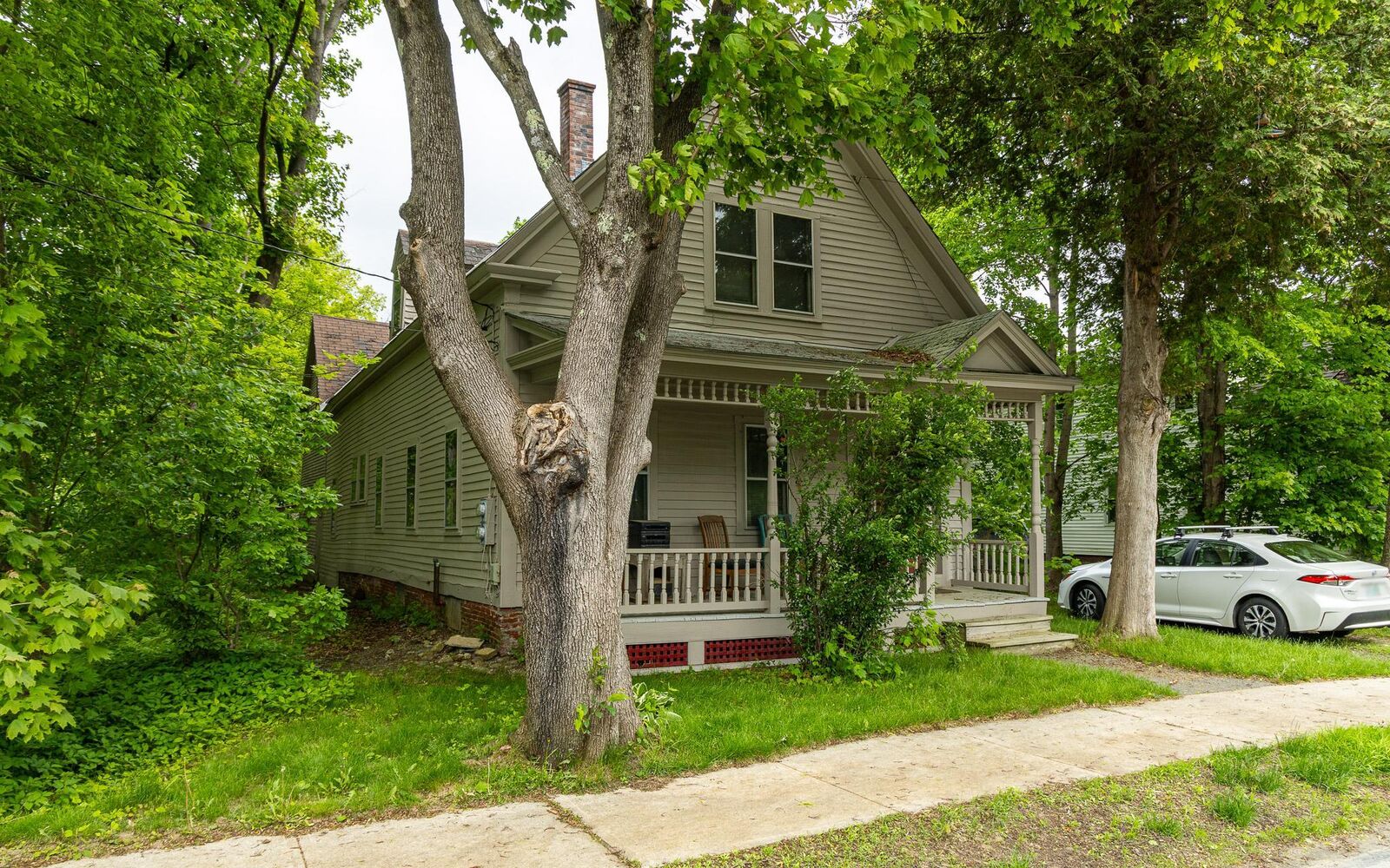 Property Photo: 91 Carroll Street NH 03431