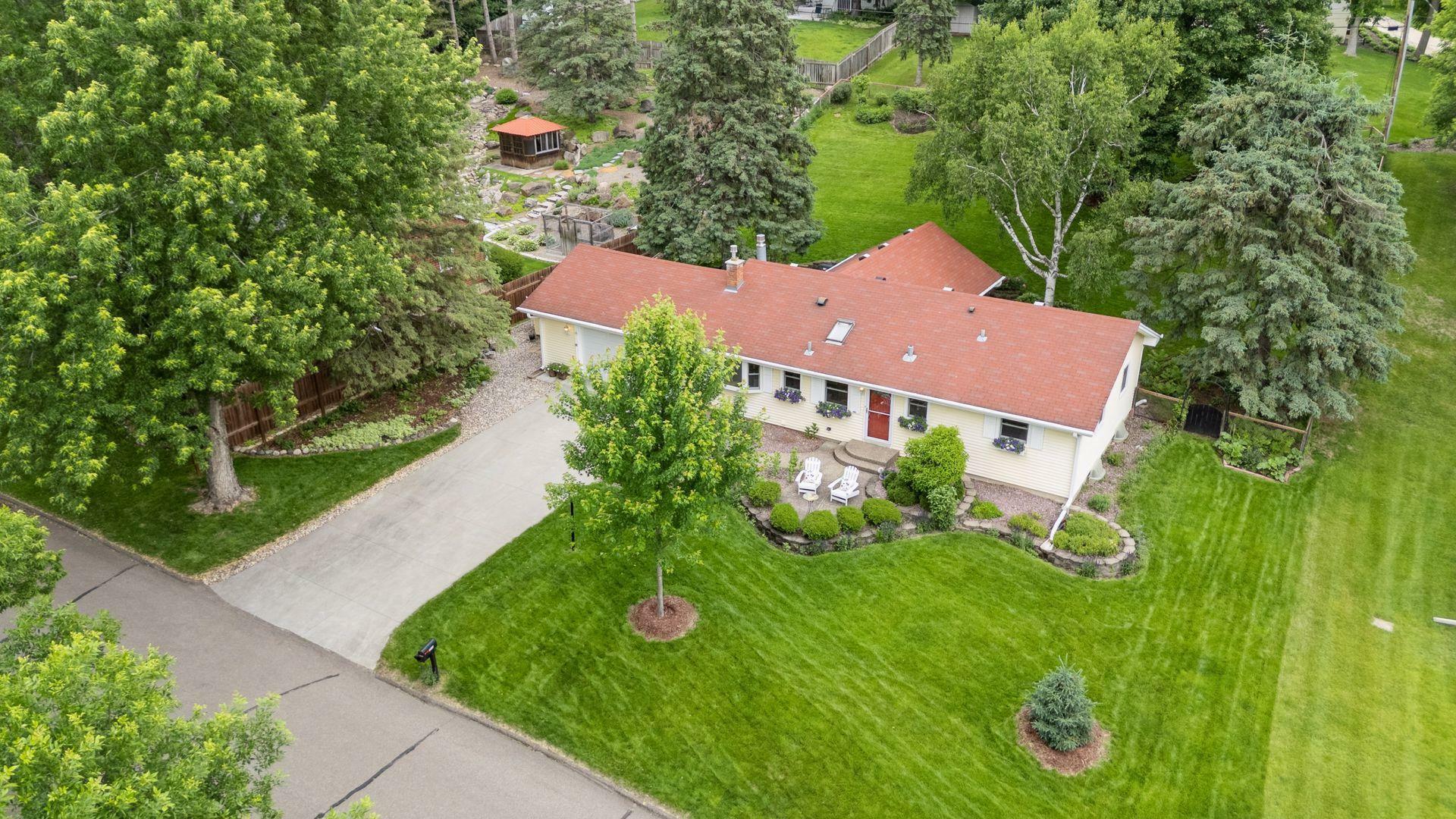 Property Photo: 3933 Dartmouth Drive MN 55345