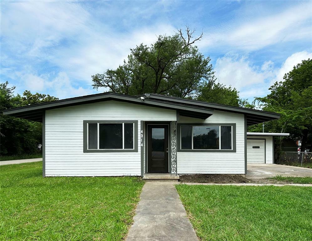 Property Photo:  4314 Johnson Street  TX 75401 
