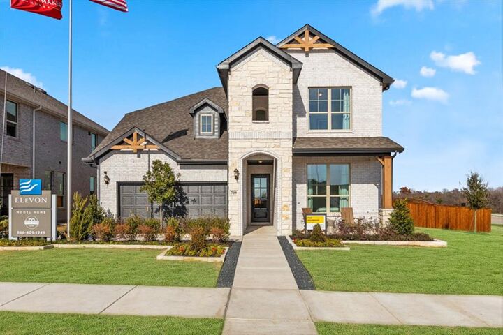 Property Photo: 3122 Teasel Trail TX 76084
