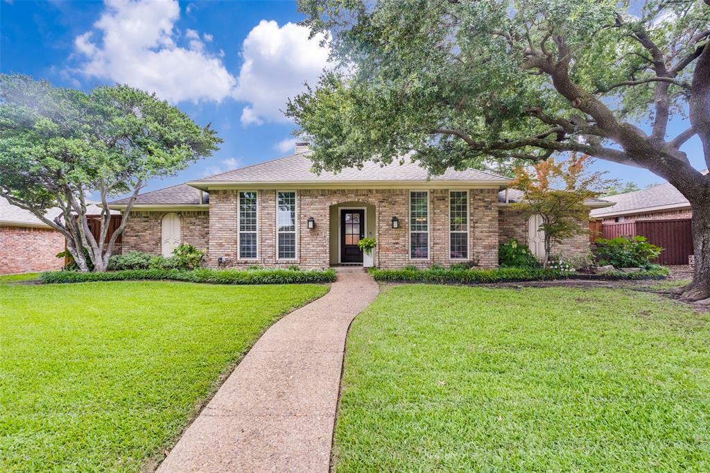Property Photo: 2332 Fountain Head Drive TX 75023