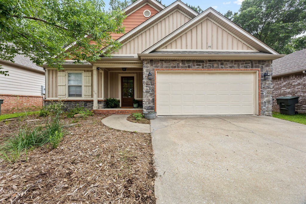 95 Madrid Street  Fayetteville AR 72703 photo