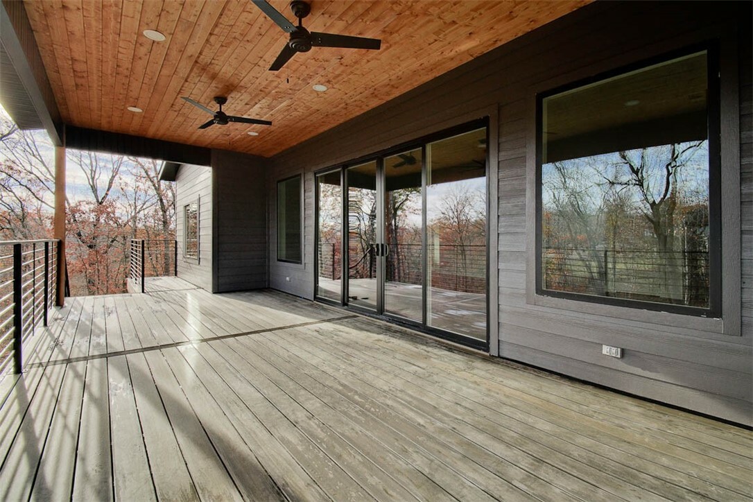 Property Photo: 1 Breeghle Lane AR 72714