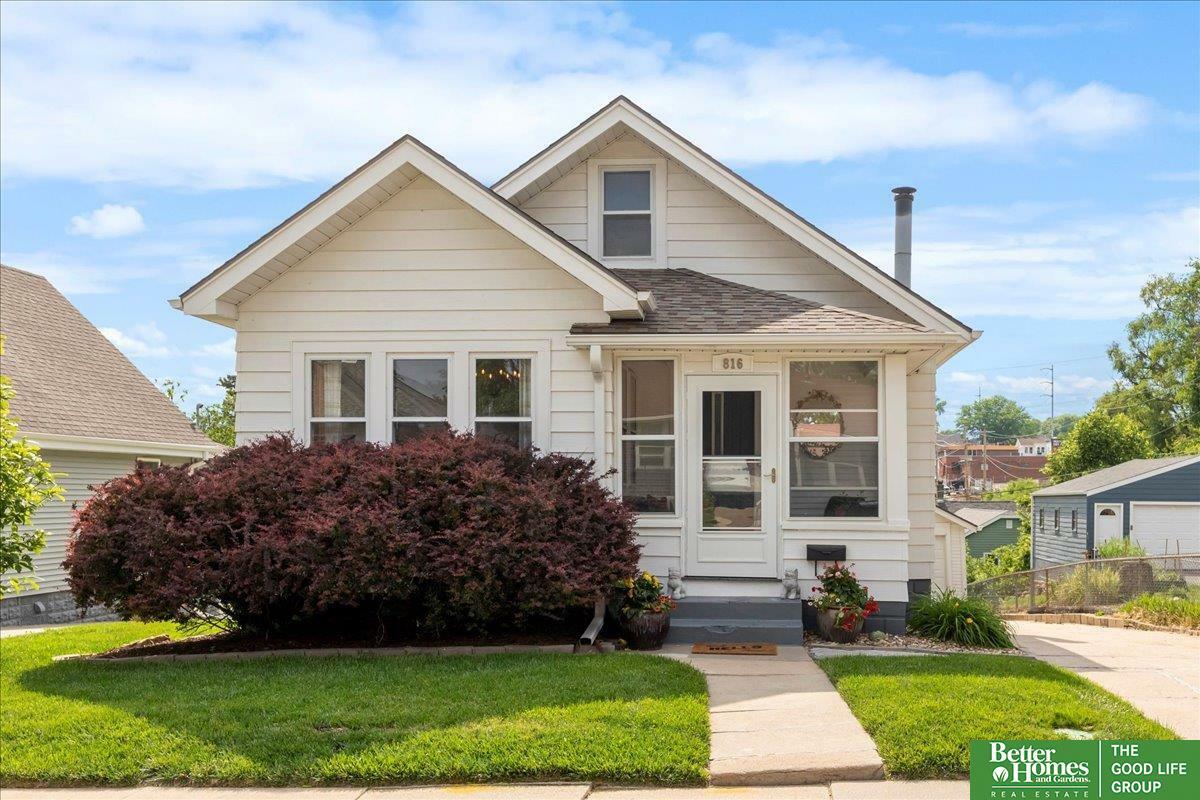 Property Photo: 816 S 49th Street NE 68106