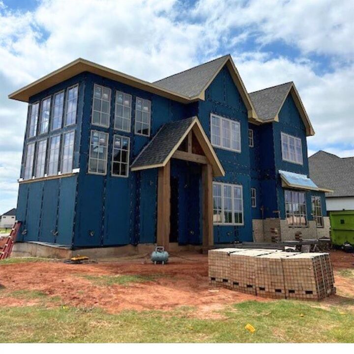 Property Photo:  6200 NW 150th Terrace  OK 73142 