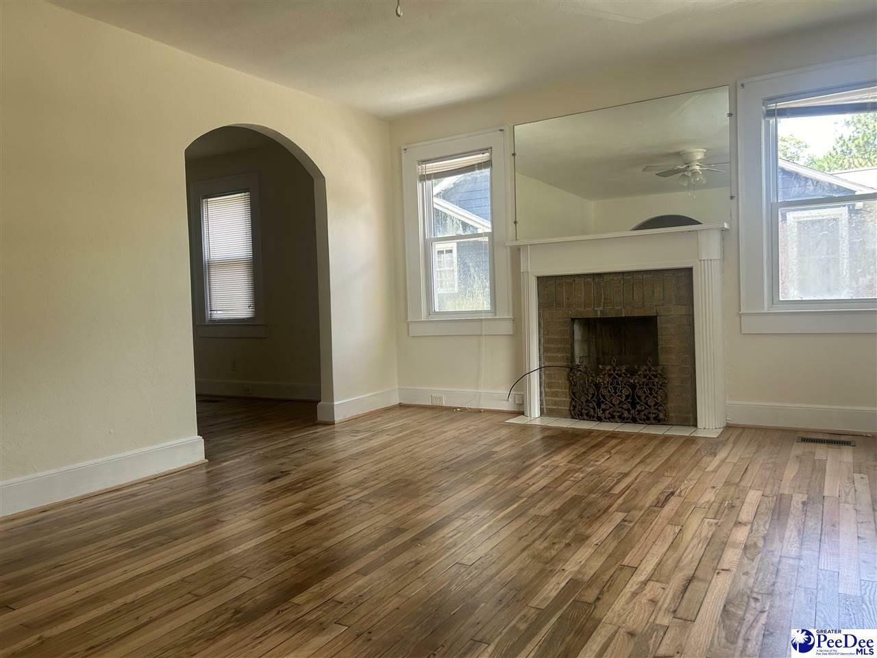 Property Photo: 1308 Wenonah Drive SC 29501