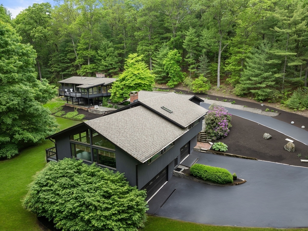 86 Myles Standish Rd  Weston MA 02493 photo