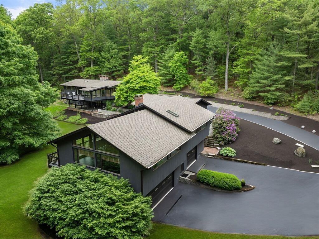 Property Photo: 86 Myles Standish Rd MA 02493