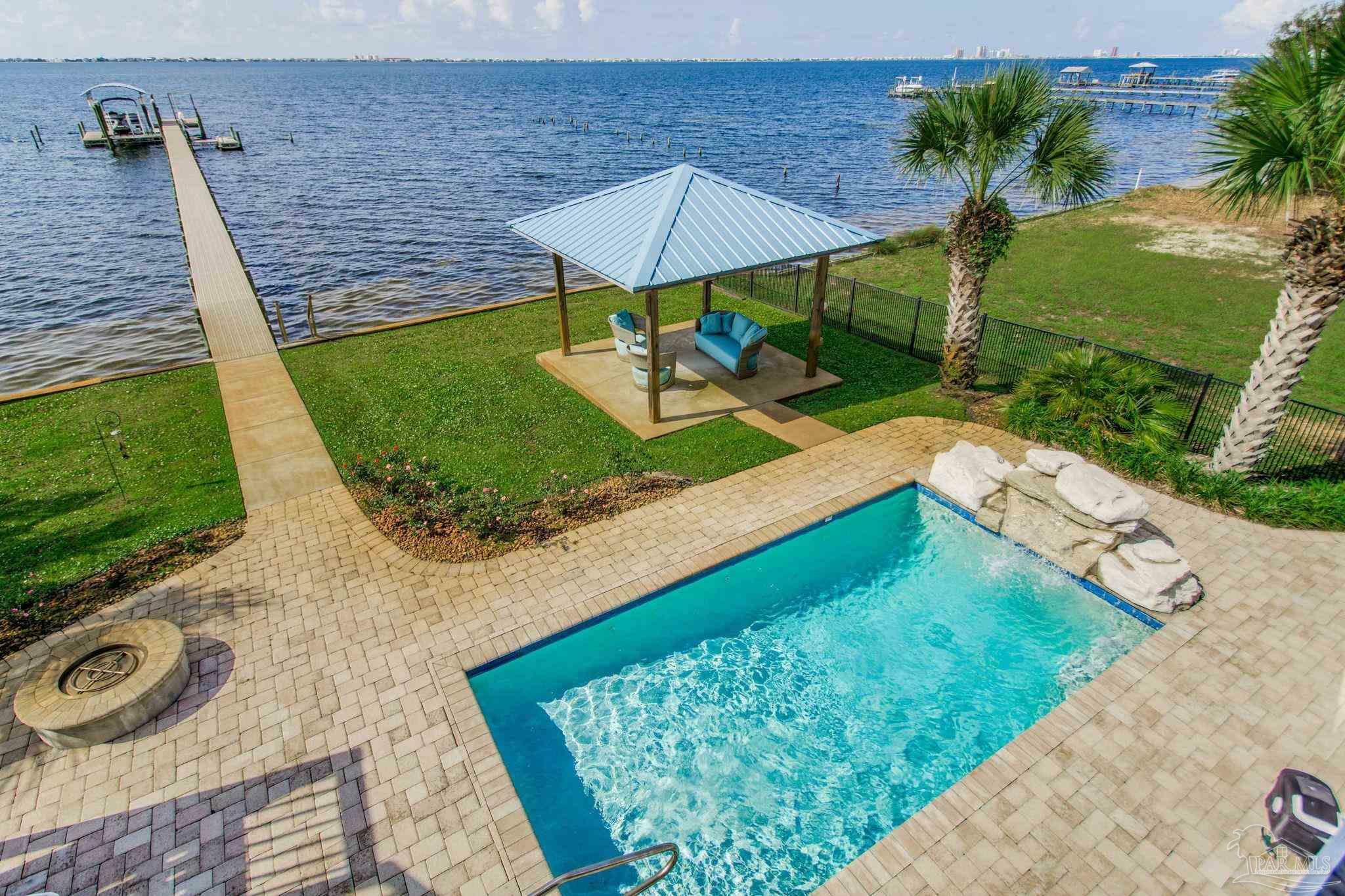 2961 Bay St  Gulf Breeze FL 32563 photo