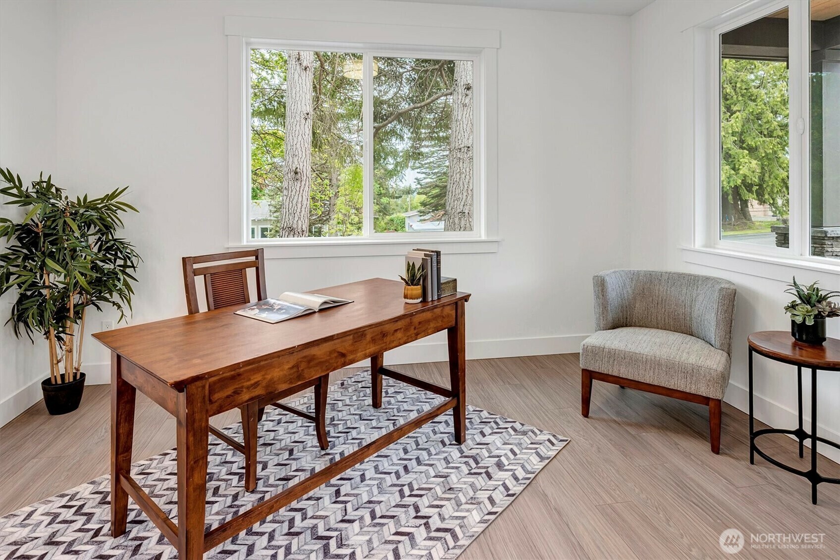 Property Photo: 17012 SE 106th Lot 1 Avenue WA 98058