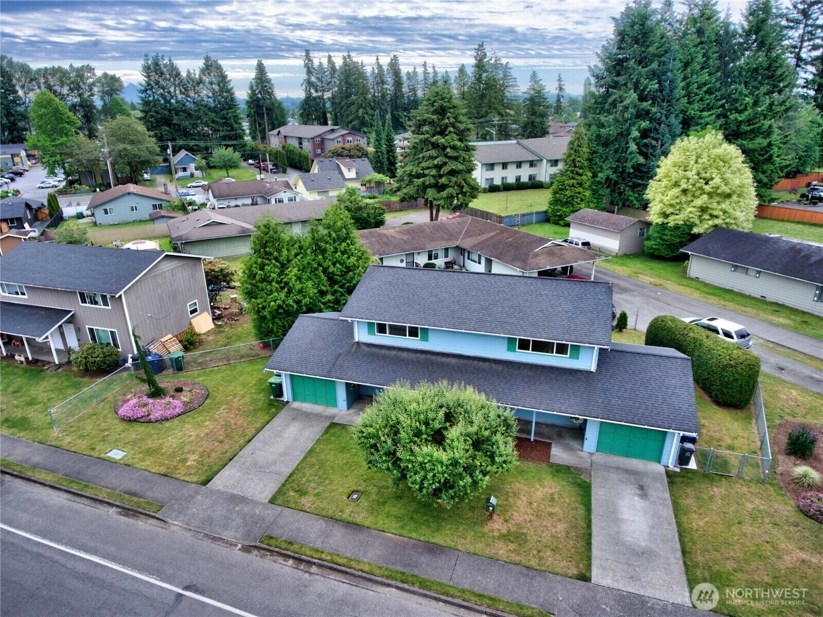 Property Photo: 1204 Short Street WA 98270