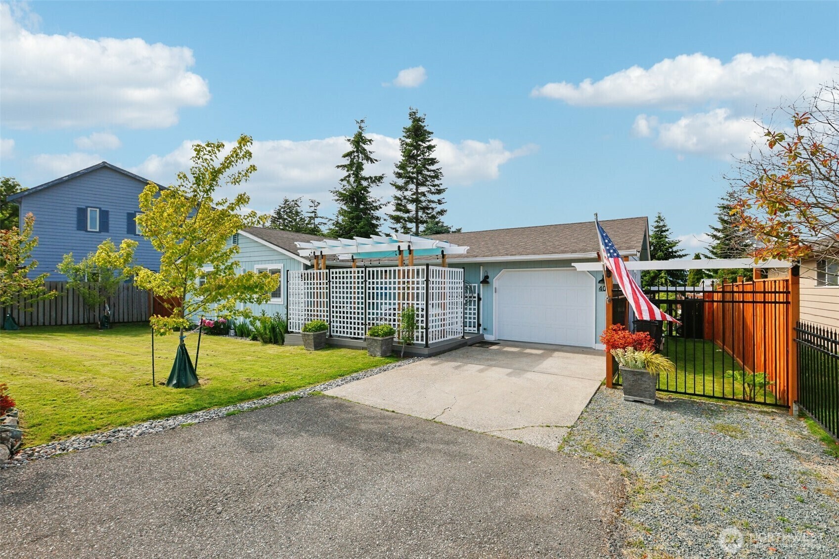 Property Photo: 4008 W 4th Street WA 98221