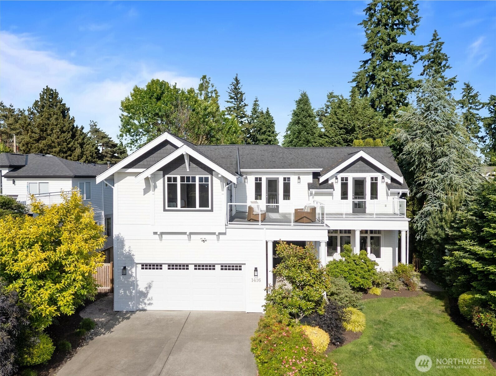 Property Photo: 1416 2nd Street WA 98033