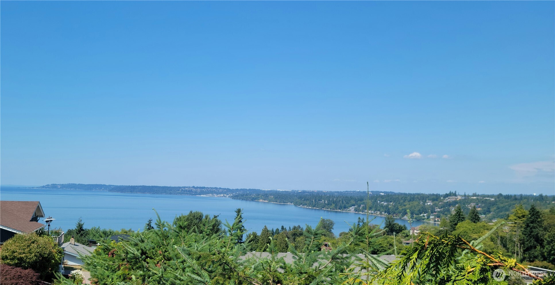 Property Photo: 245 SW 298th Place WA 98023