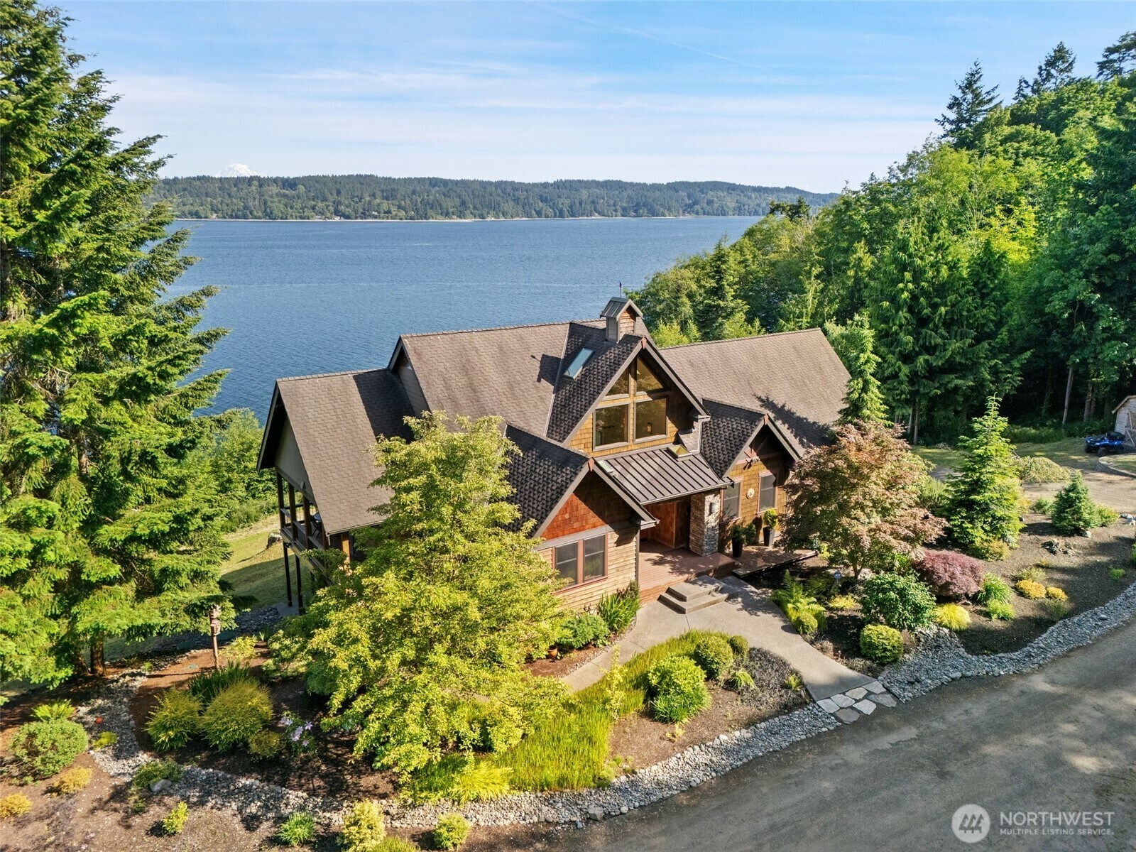 Property Photo: 10526 SE Vashon Vista Drive WA 98367