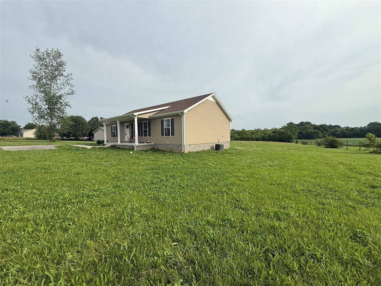 Property Photo: 900 Howser Road KY 42171