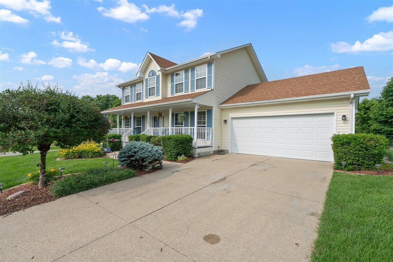 Property Photo:  1932 Lakewood Drive  KY 42701 