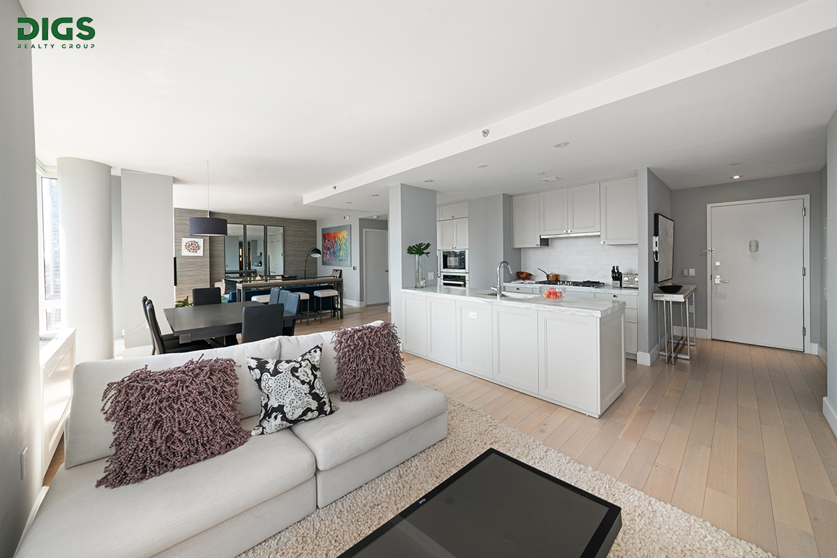 Property Photo: 389 E 89th Street 27A NY 10128