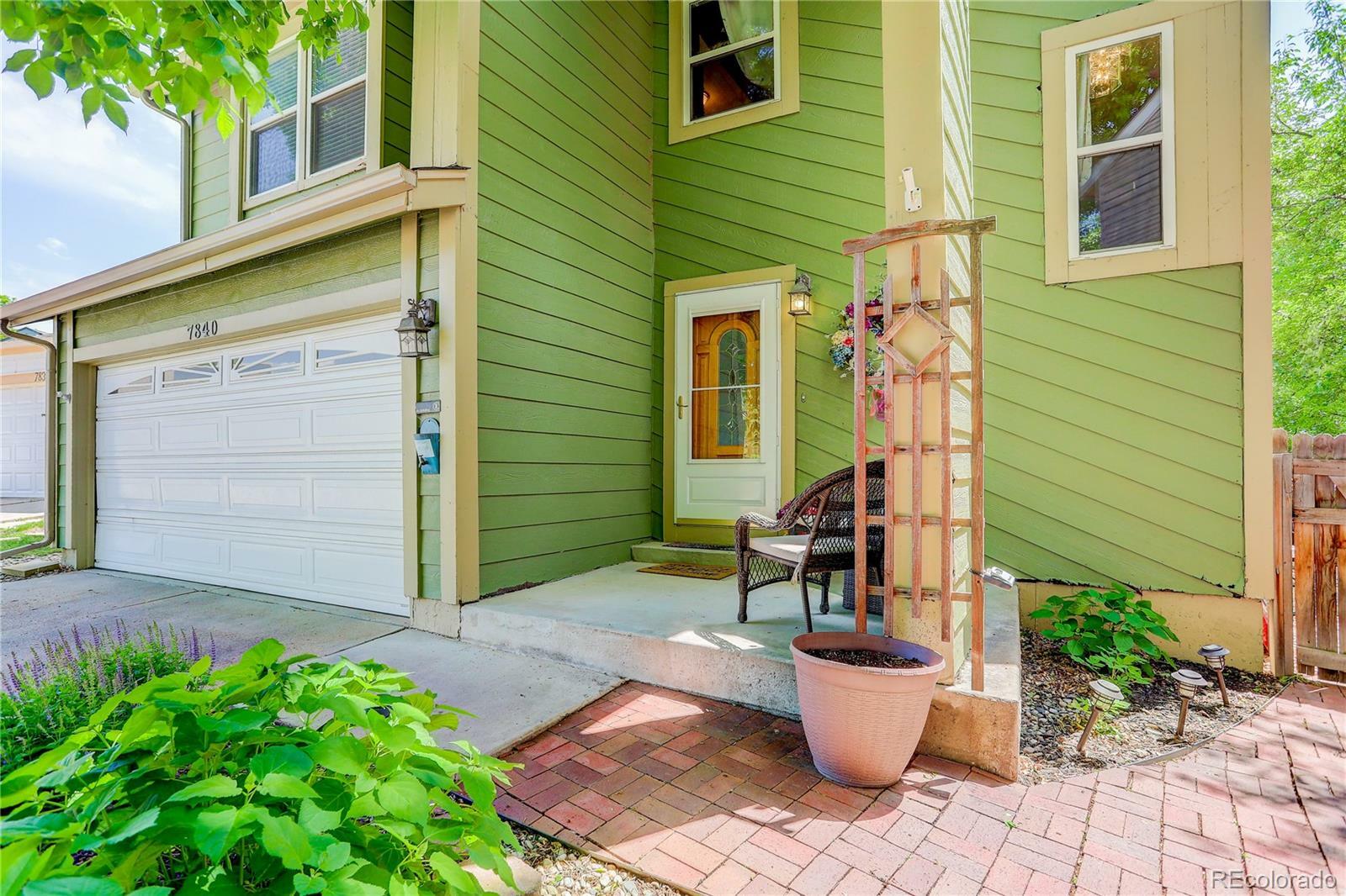 Property Photo: 7840 S Windermere Circle CO 80120