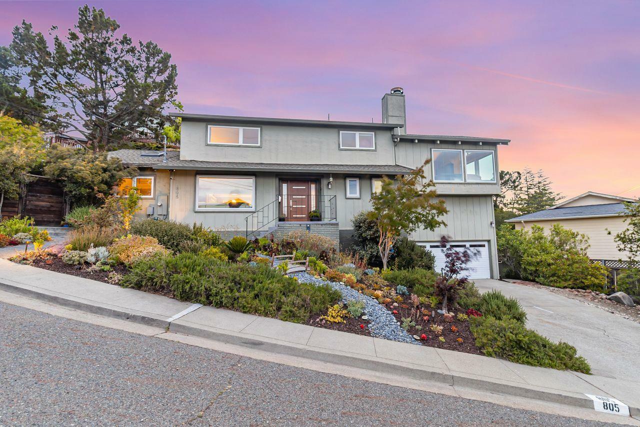 Property Photo: 805 Regent Court CA 94070