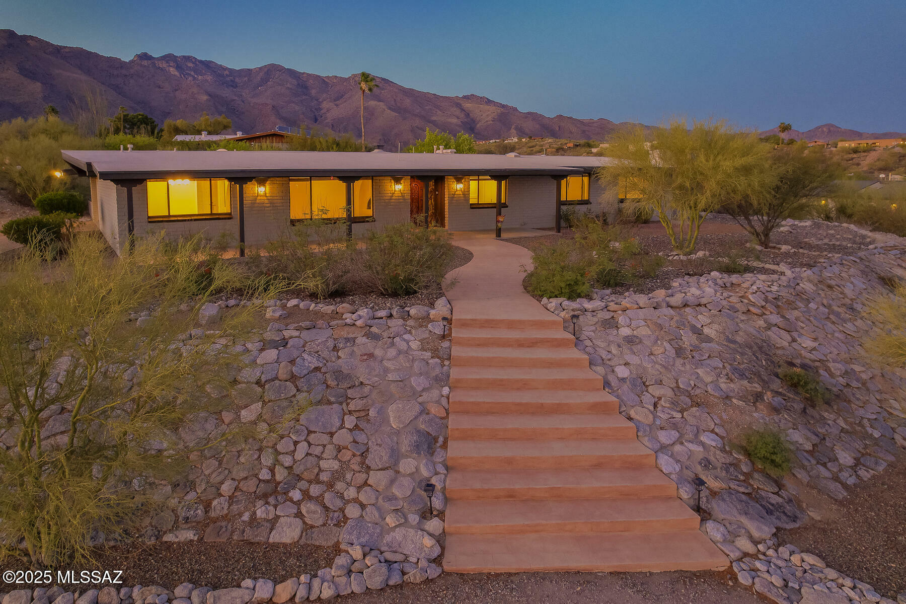 Property Photo: 5802 N Camino Arizpe AZ 85718