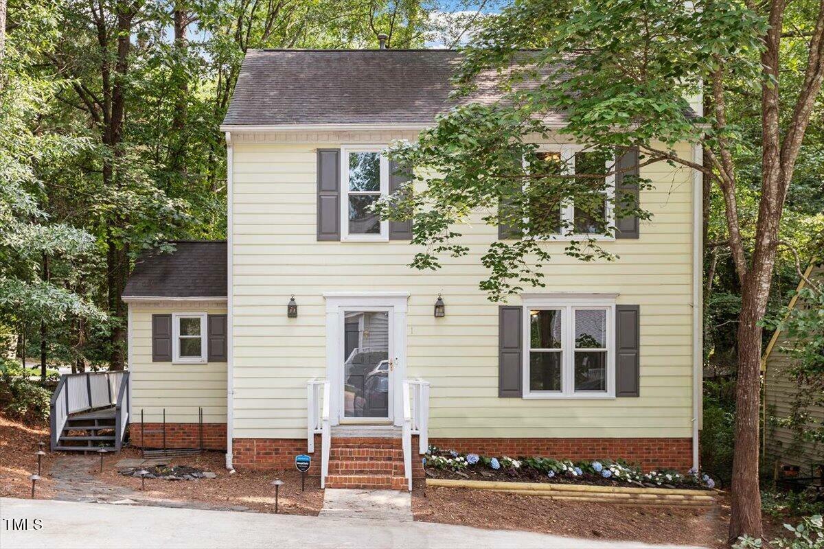Property Photo: 1 Old Towne Place NC 27713
