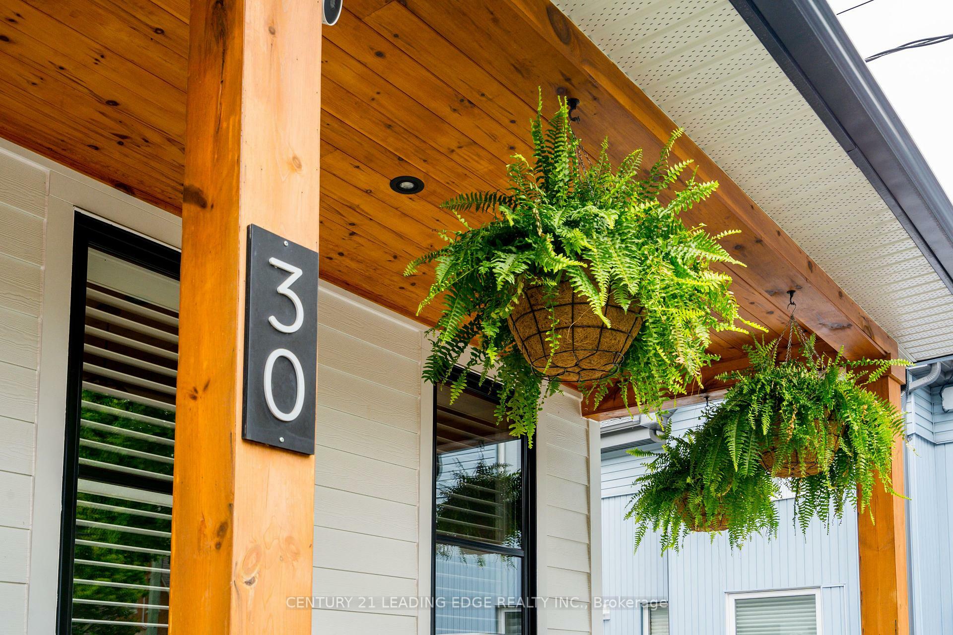 Property Photo: 30 Victoria Street ON L4A 3R7