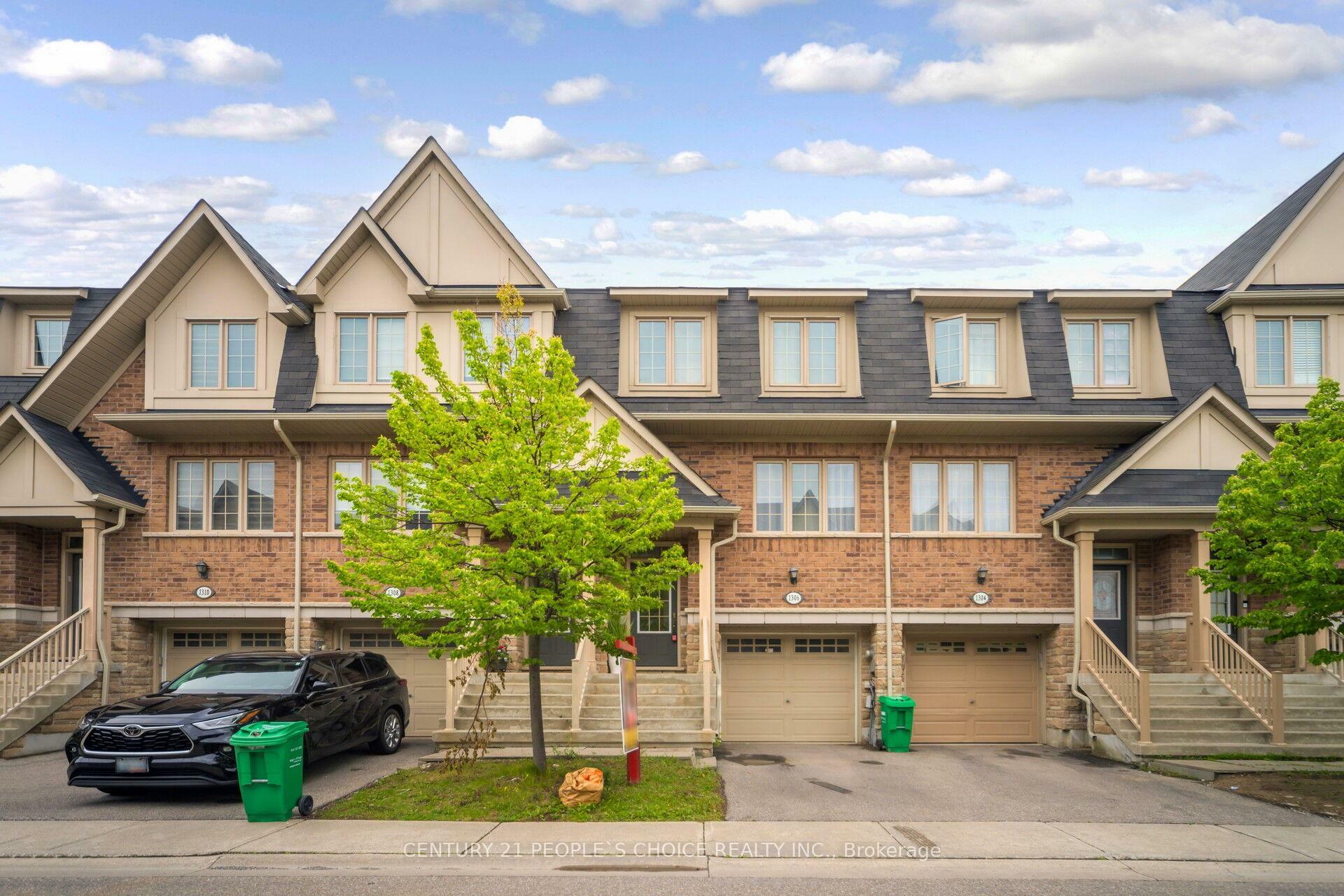 Photo de la propriété: 1306 Granrock Crescent ON L5V 0E1