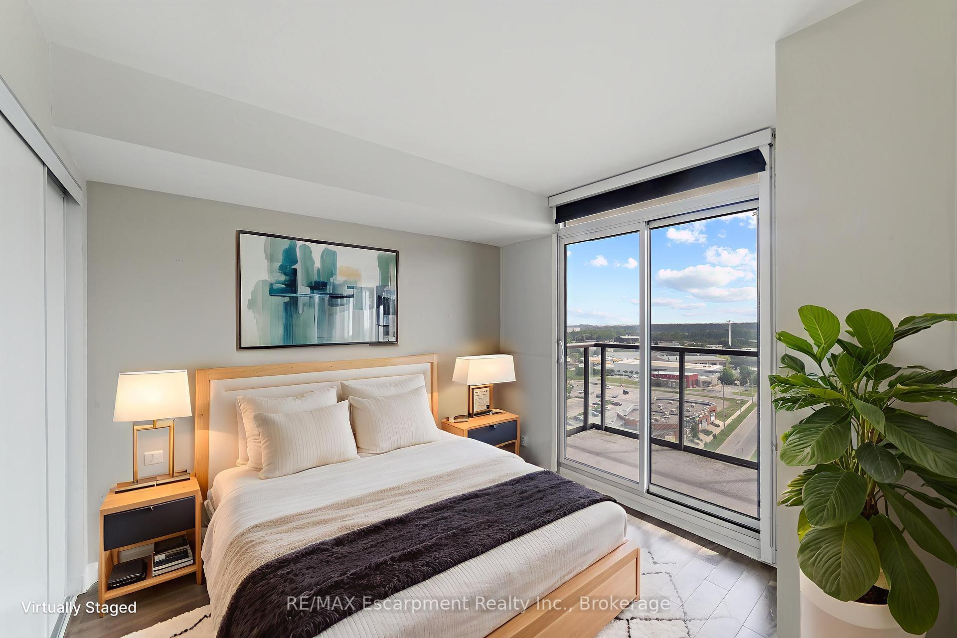 Property Photo: 1940 Ironstone Drive 1505 ON L7L 0E4