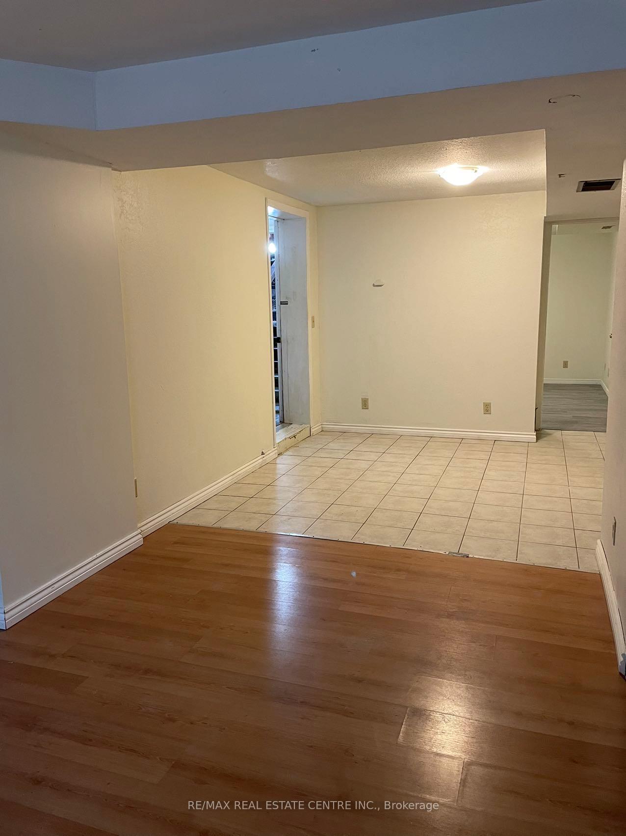 Property Photo: 129 Kortright Drive W B ON N1G 3N9