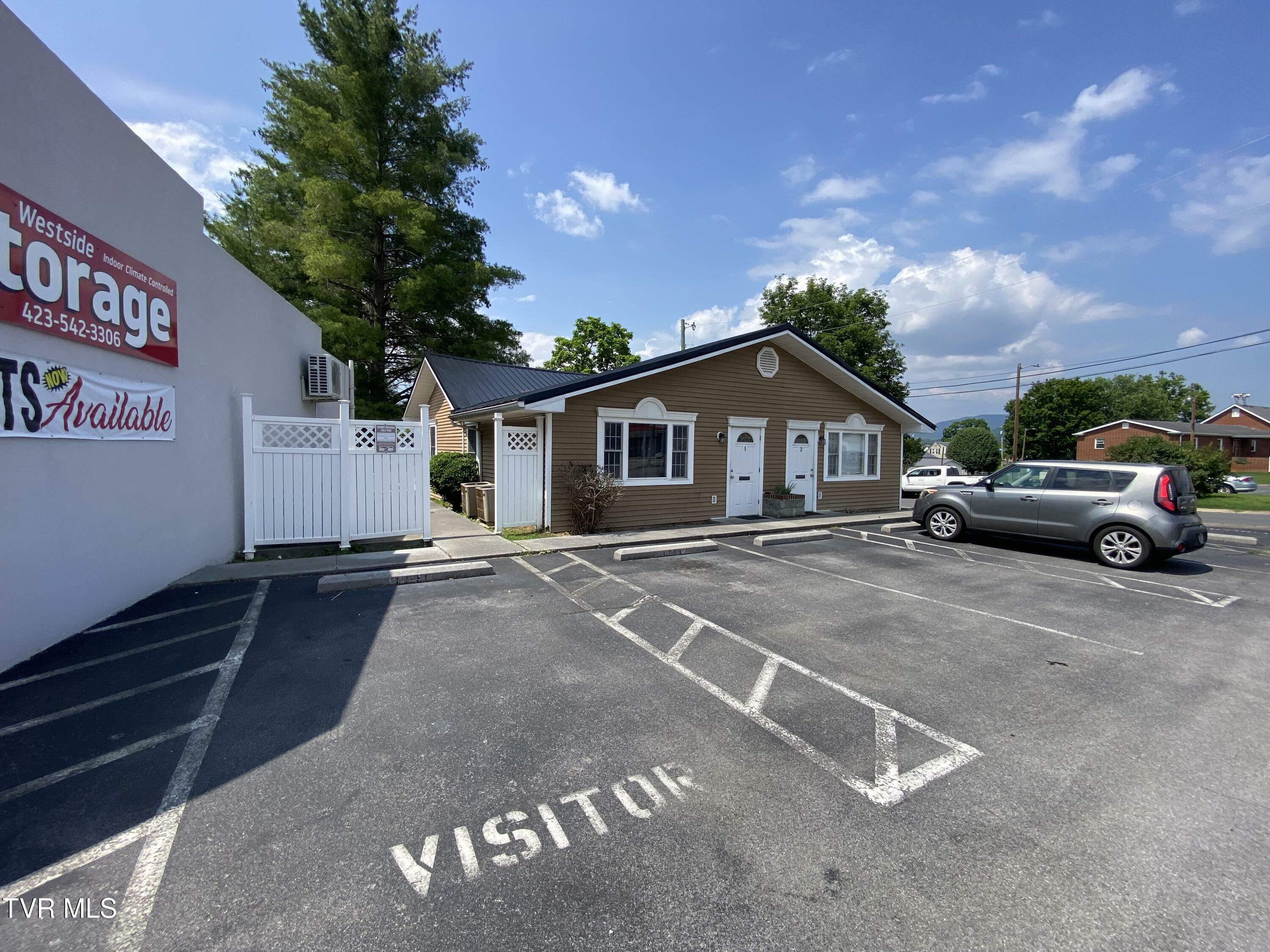 Property Photo: 1411 West G Street TN 37643