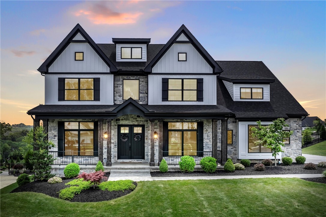 Property Photo:  1019 Goldeneye Drive  PA 15005 