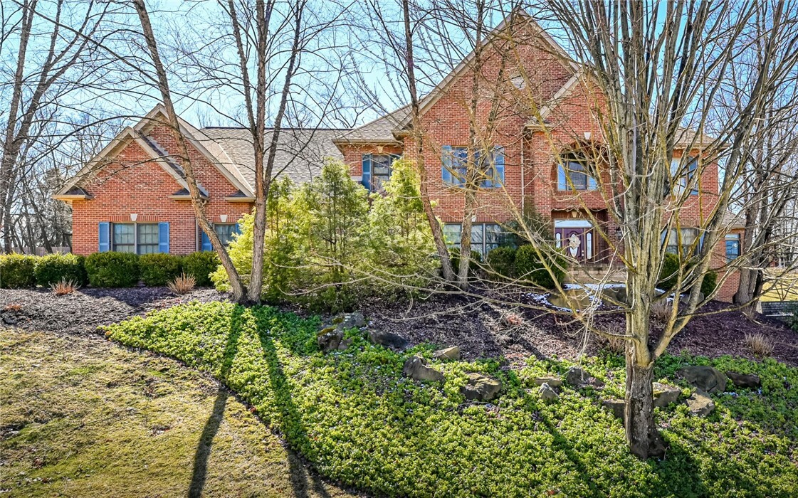 Property Photo: 3124 Canterbury Dr PA 15101