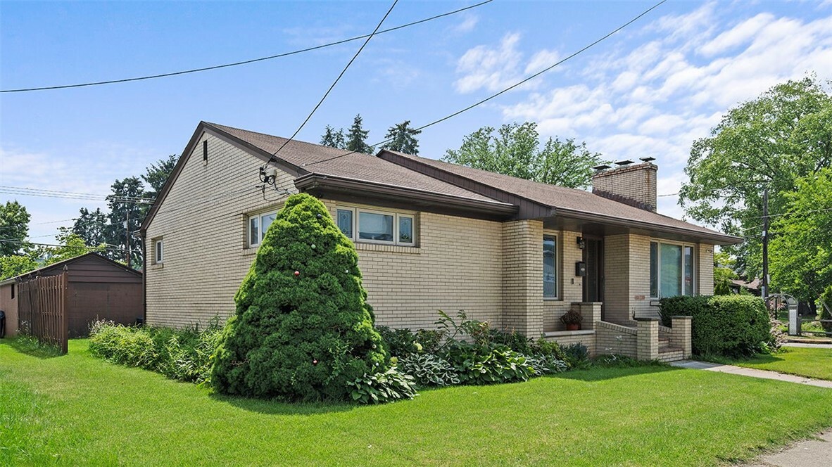 Property Photo: 5109 Grand Ave PA 15225