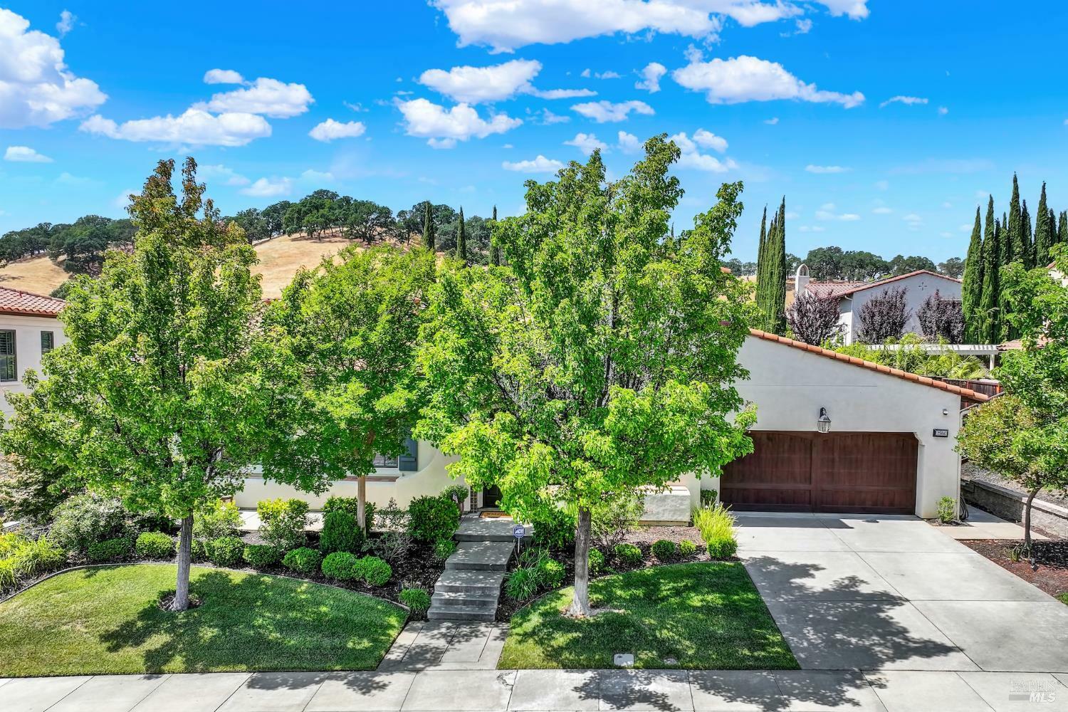 Property Photo: 2986 Pebble Beach Circle CA 94534