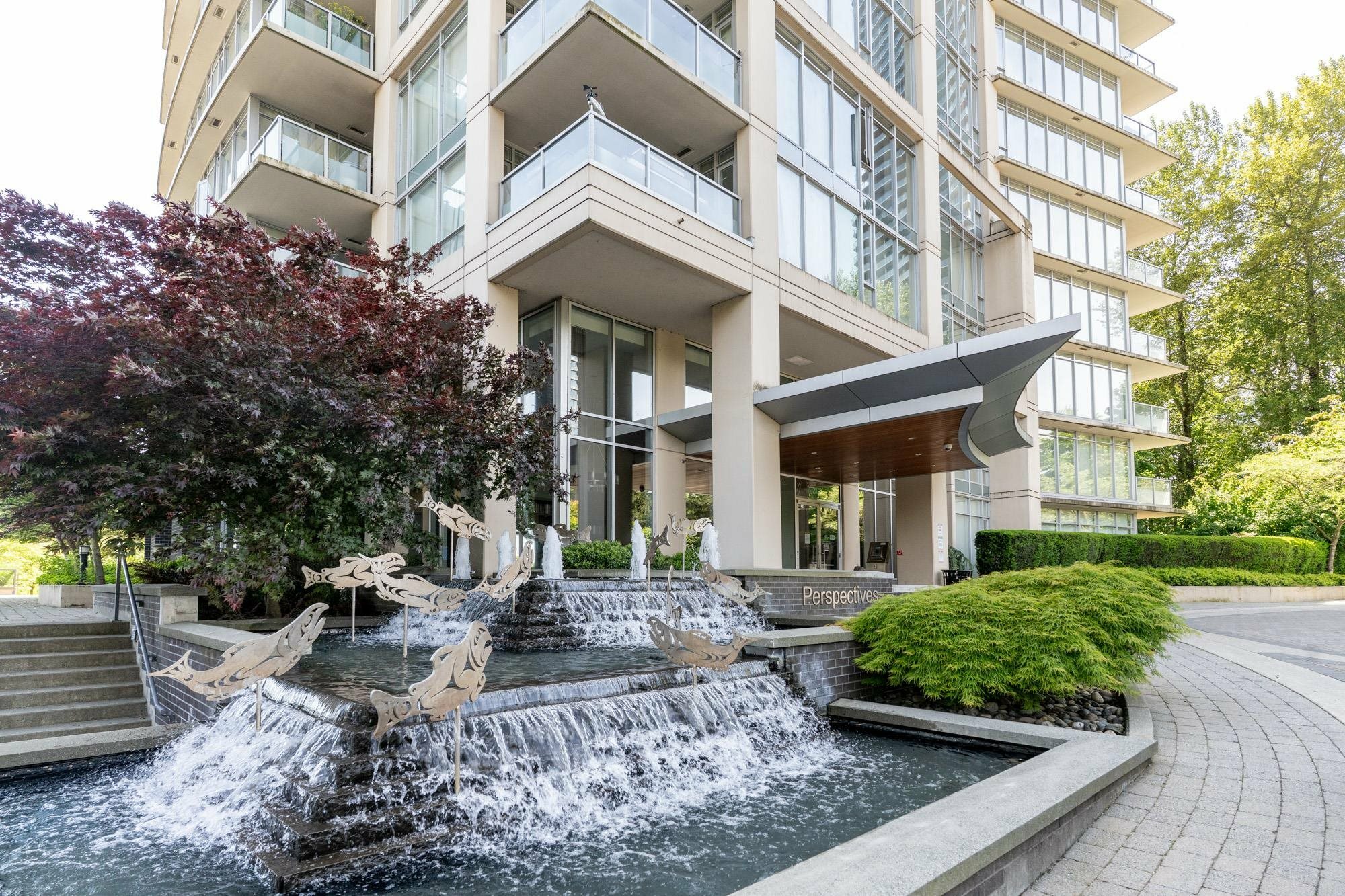 Property Photo: 2133 Douglas Road 1001 BC V5C 0E9