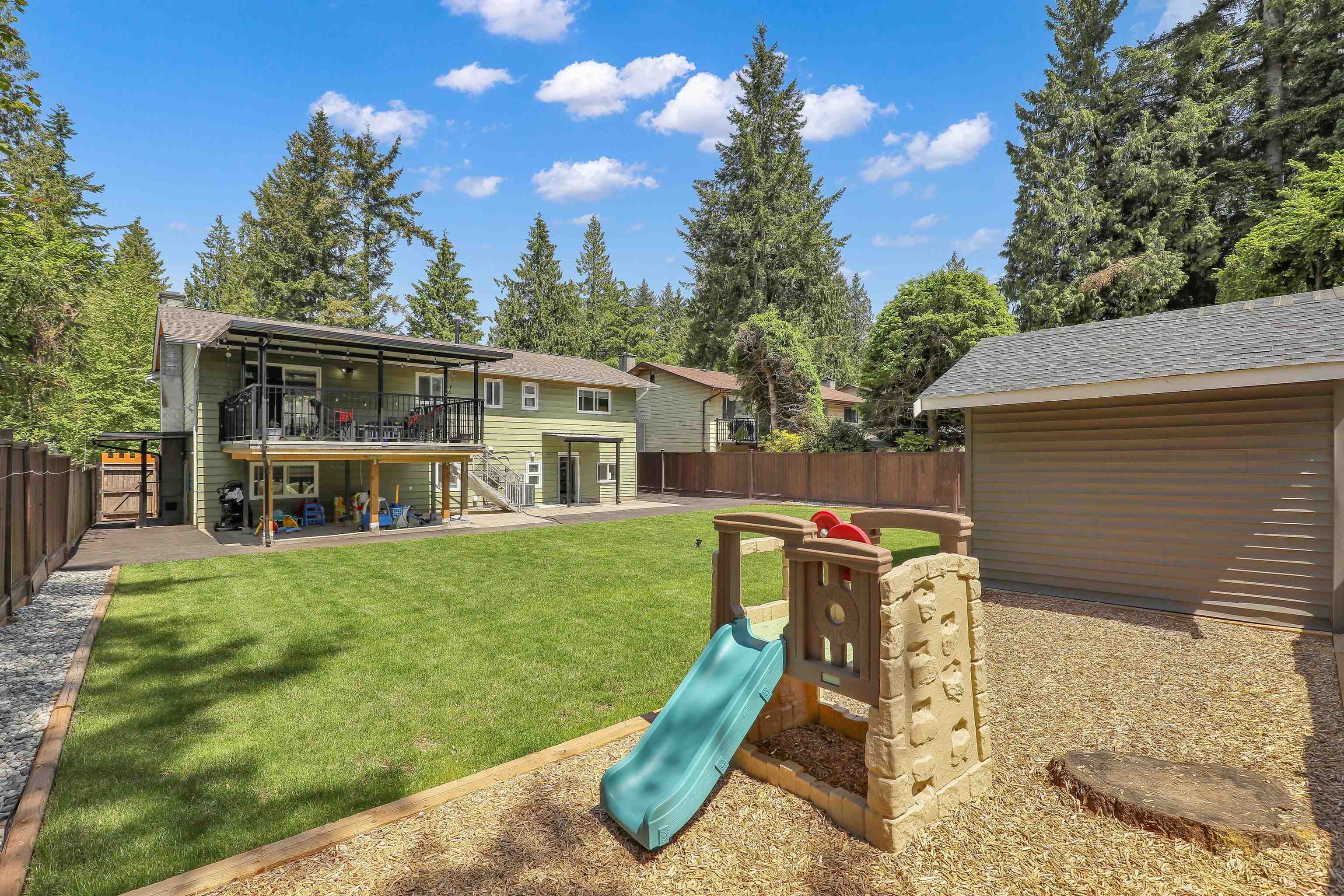 Property Photo: 19654 47 Avenue BC V3A 5G8