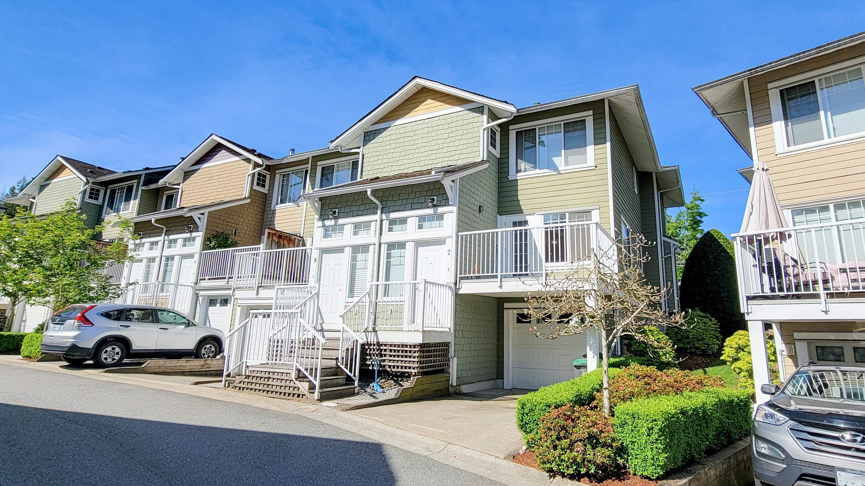 Property Photo: 6110 138 Street 7 BC V3X 3V6
