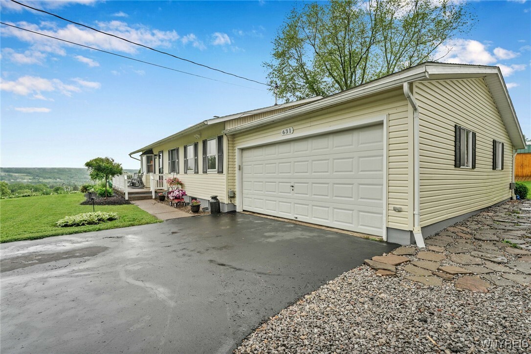 Property Photo: 631 Perry Road NY 14145