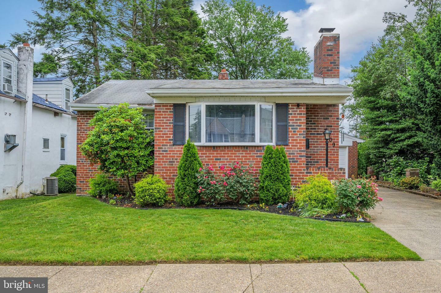 7509 Dorcas Street 11  Philadelphia PA 19111 photo