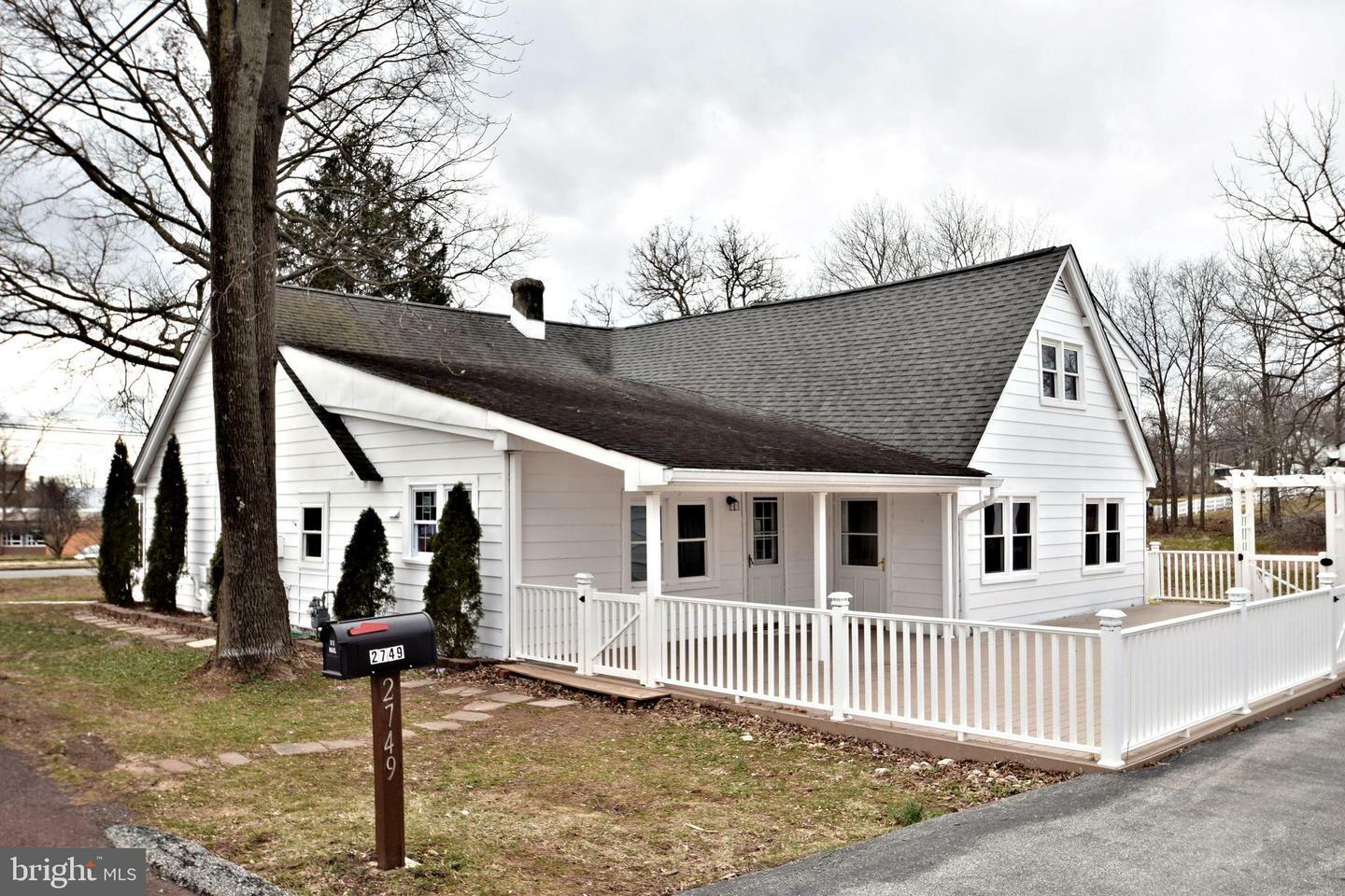 2749 Woodland Ave  Audubon PA 19403 photo