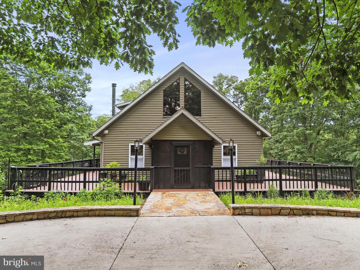 Property Photo: 44 Wild Rose Court WV 25427