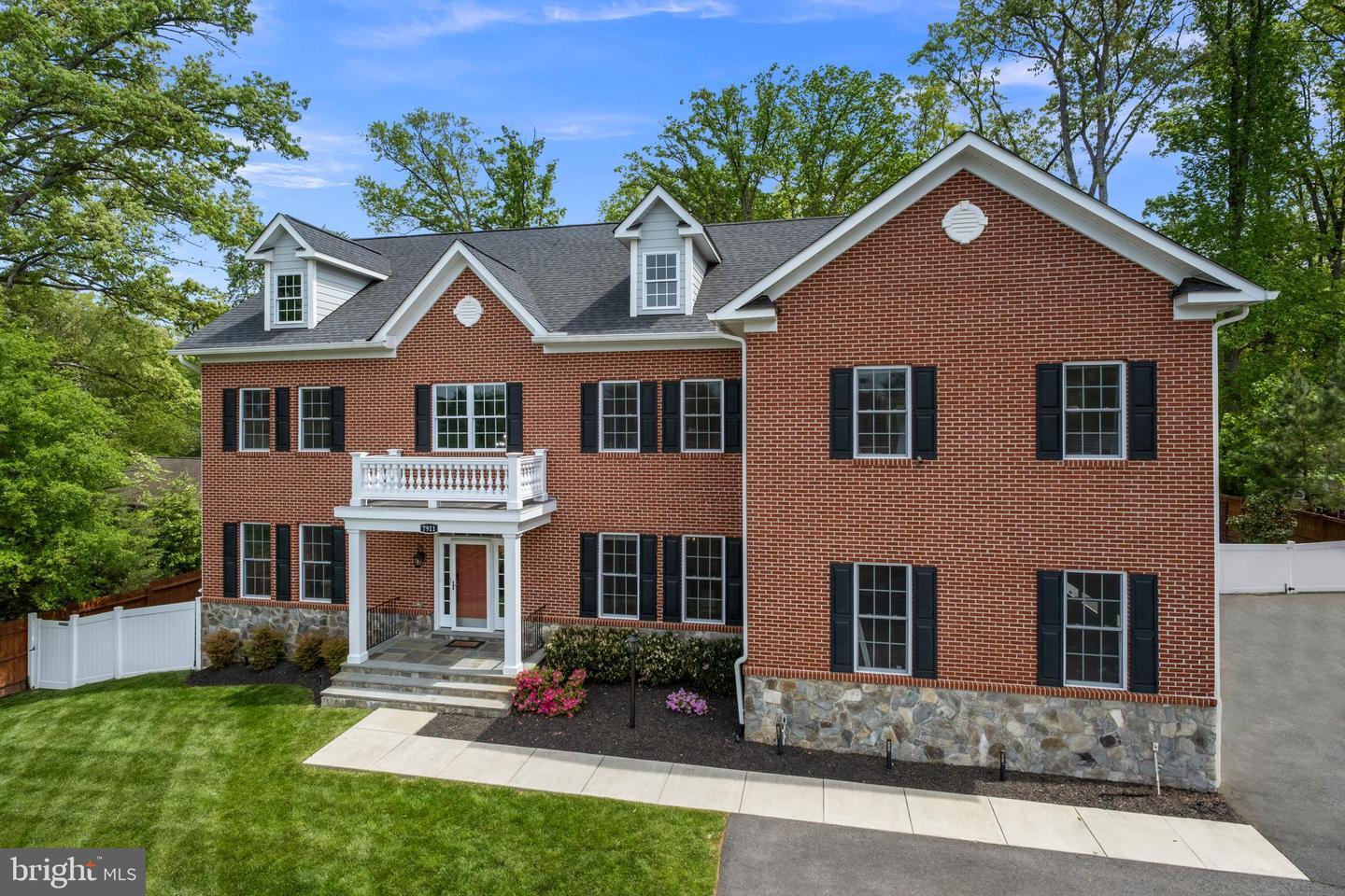 7911 Fort Hunt Road  Alexandria VA 22308 photo