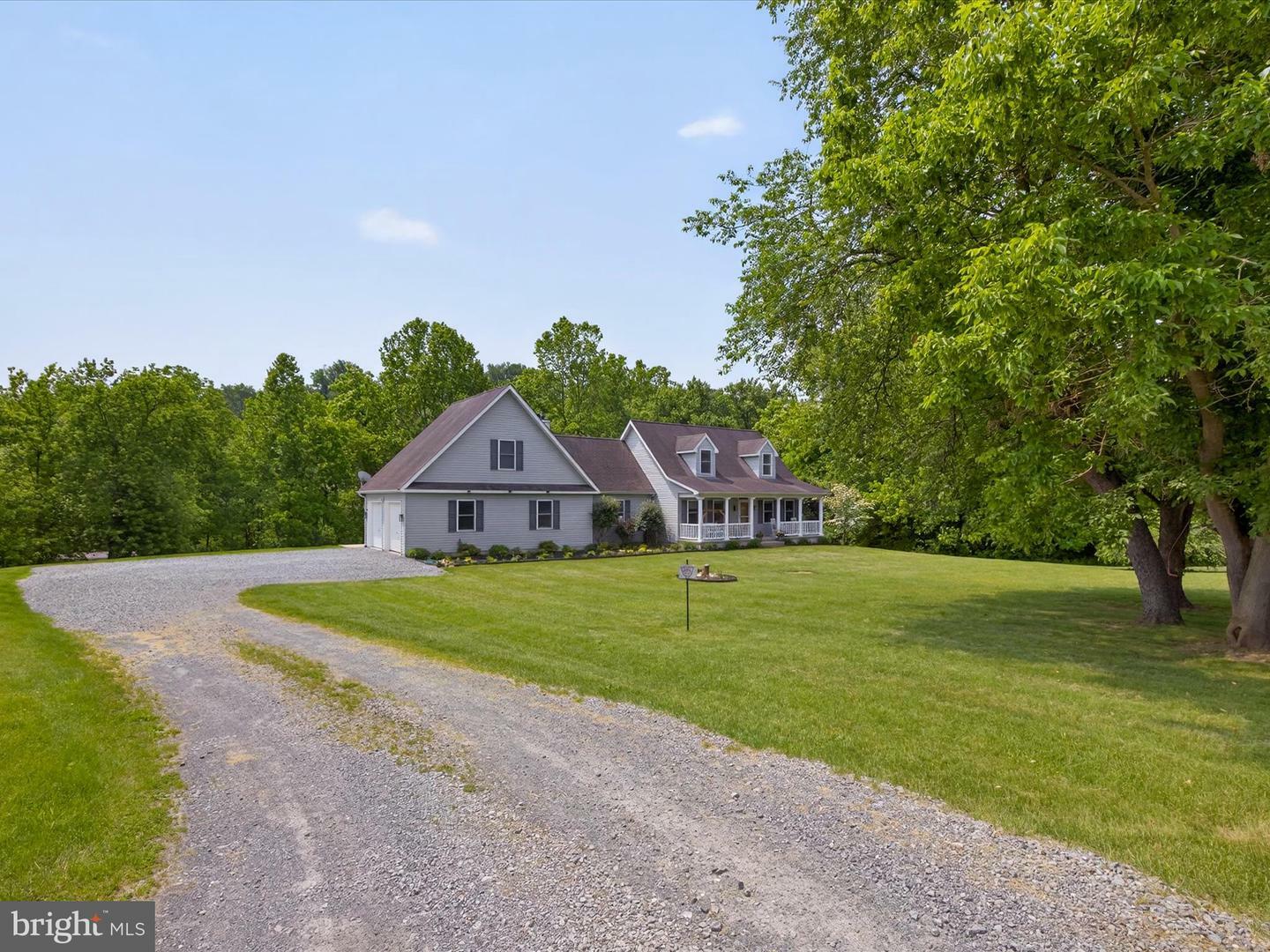 Property Photo: 1981 New Danville Pike PA 17603