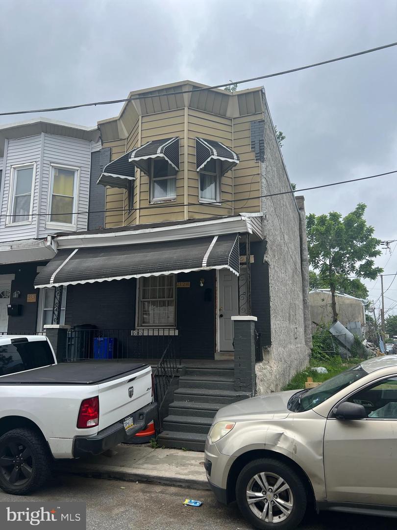 2128 S Shields Street  Philadelphia PA 19142 photo